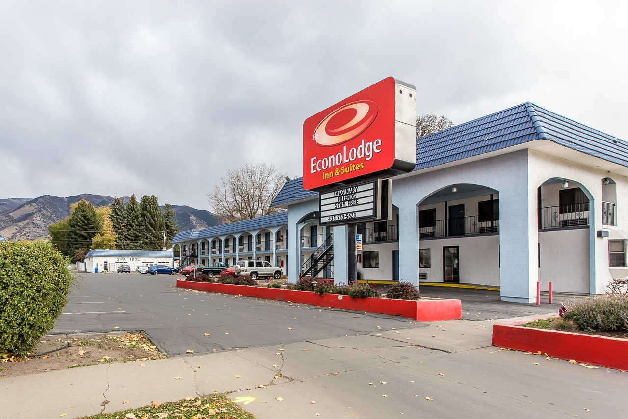 Hotel Econo Lodge Inn & Suites photo 1