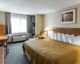 Hotel Quality Inn at Collins Road - Cedar Rapids photo 2