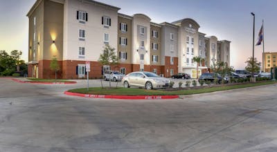 Candlewood Suites College Station At University