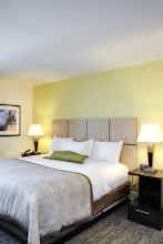 Hotel Candlewood Suites College Station At University photo 2