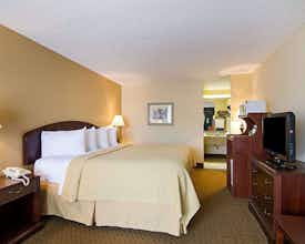 Hotel Quality Inn Lewisburg photo 1