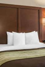 Hotel Comfort Inn Fergus Falls photo 1