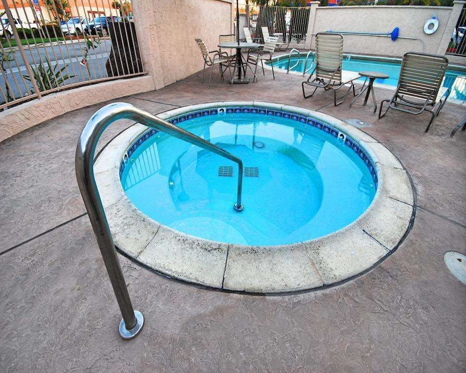 Hotel Comfort Inn Escondido photo 5