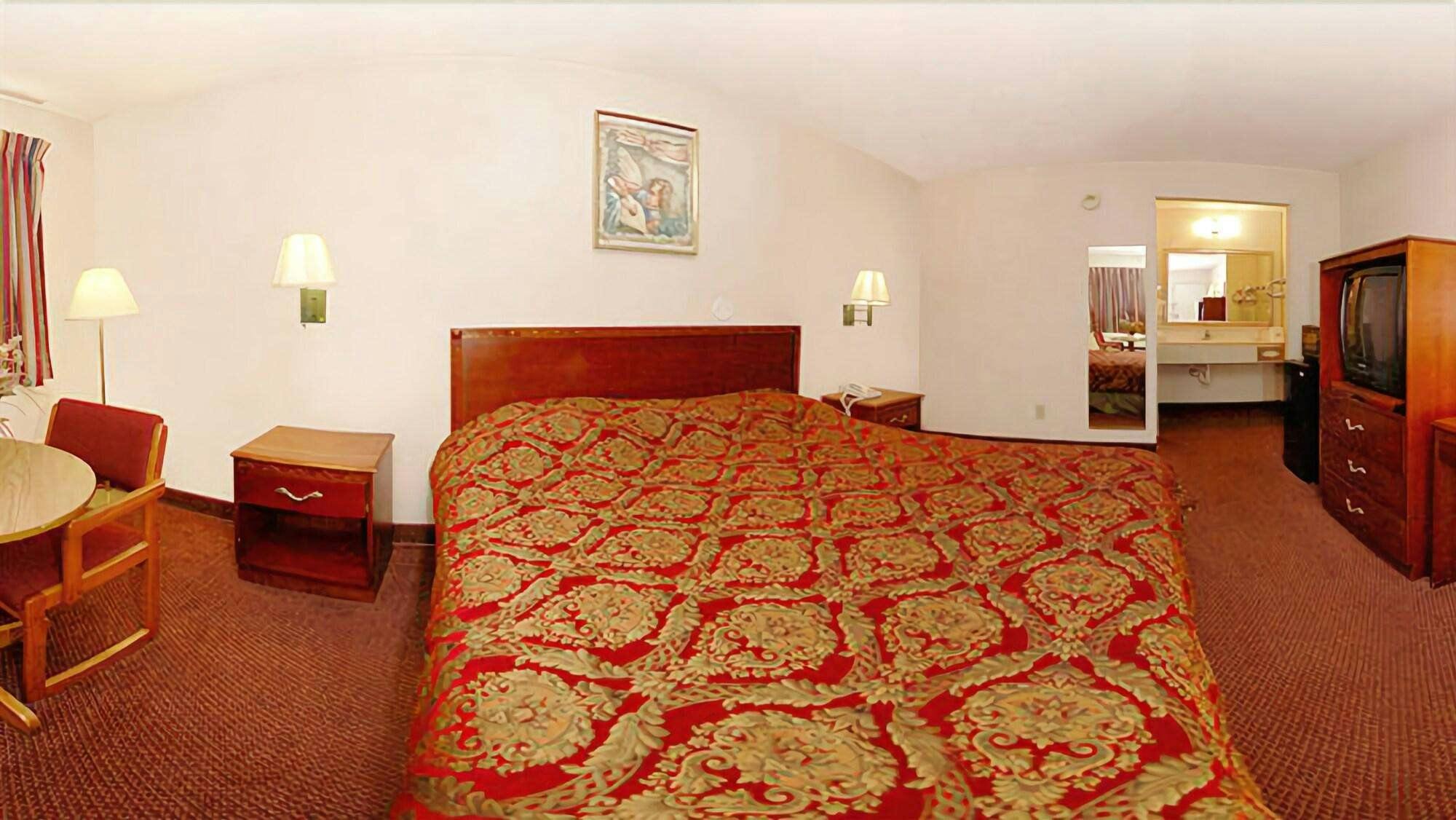 Hotel Quality Inn Kenly I-95 photo 5