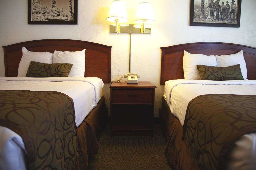 Hotel Bryce View Lodge, part of the Ruby’s Inn Resort photo 2