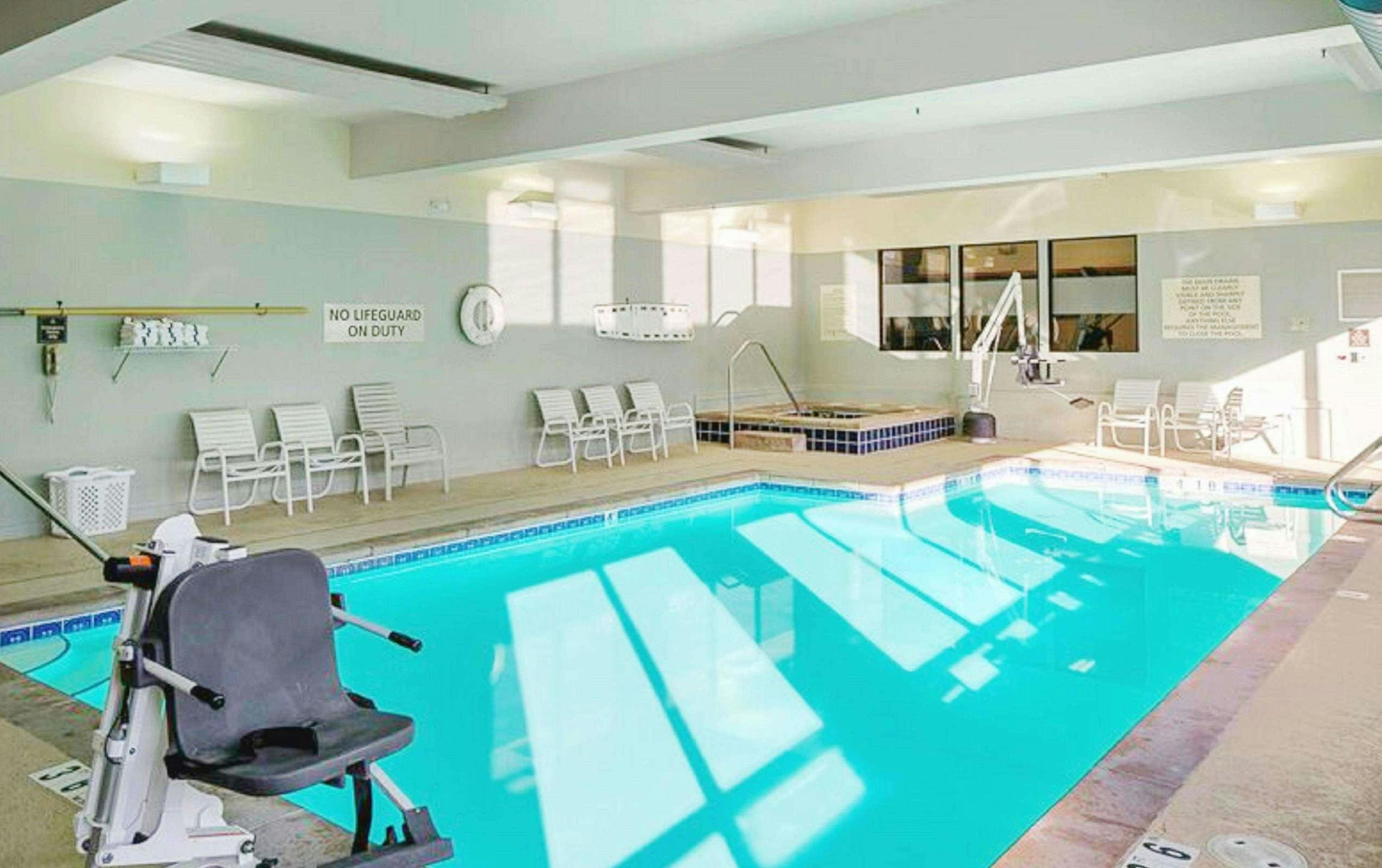 Hotel Comfort Inn Missoula North Shopping District photo 2