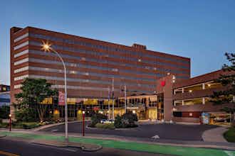 Hotel Sheraton Syracuse University Hotel & Conference Center photo 2