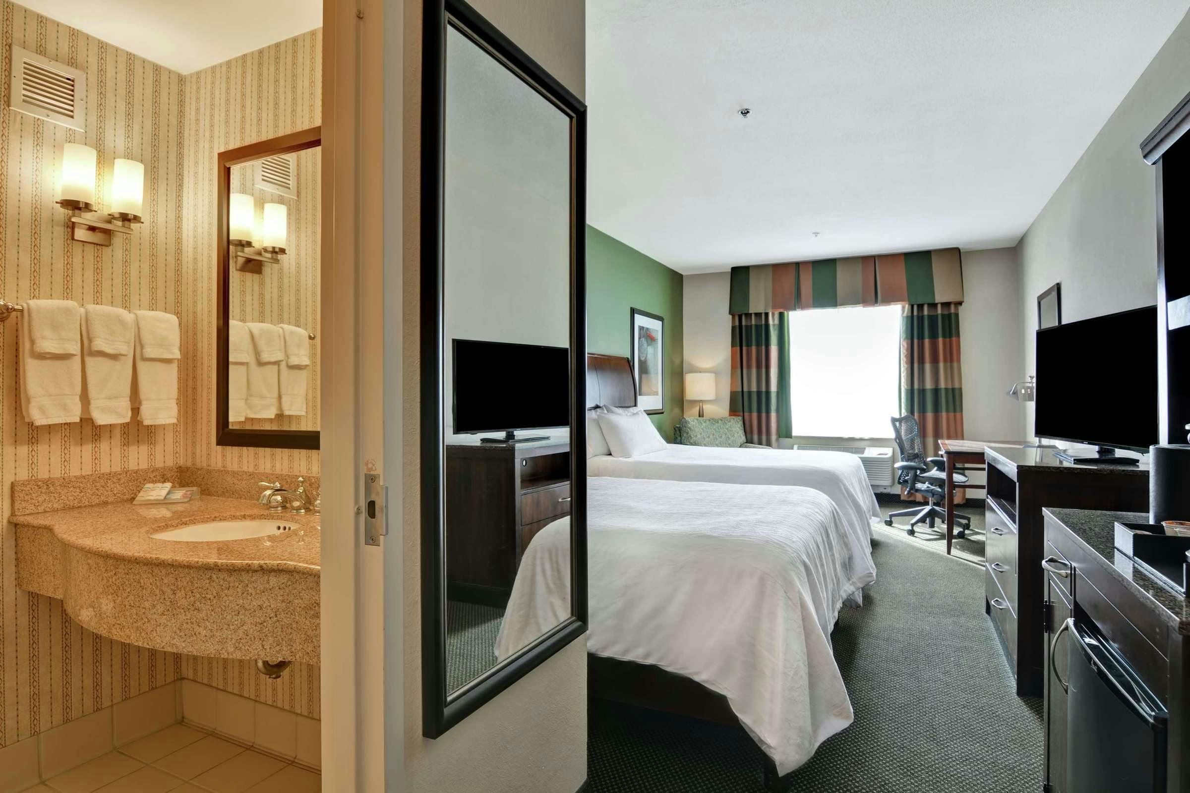 Hotel Hilton Garden Inn Green Bay photo 5