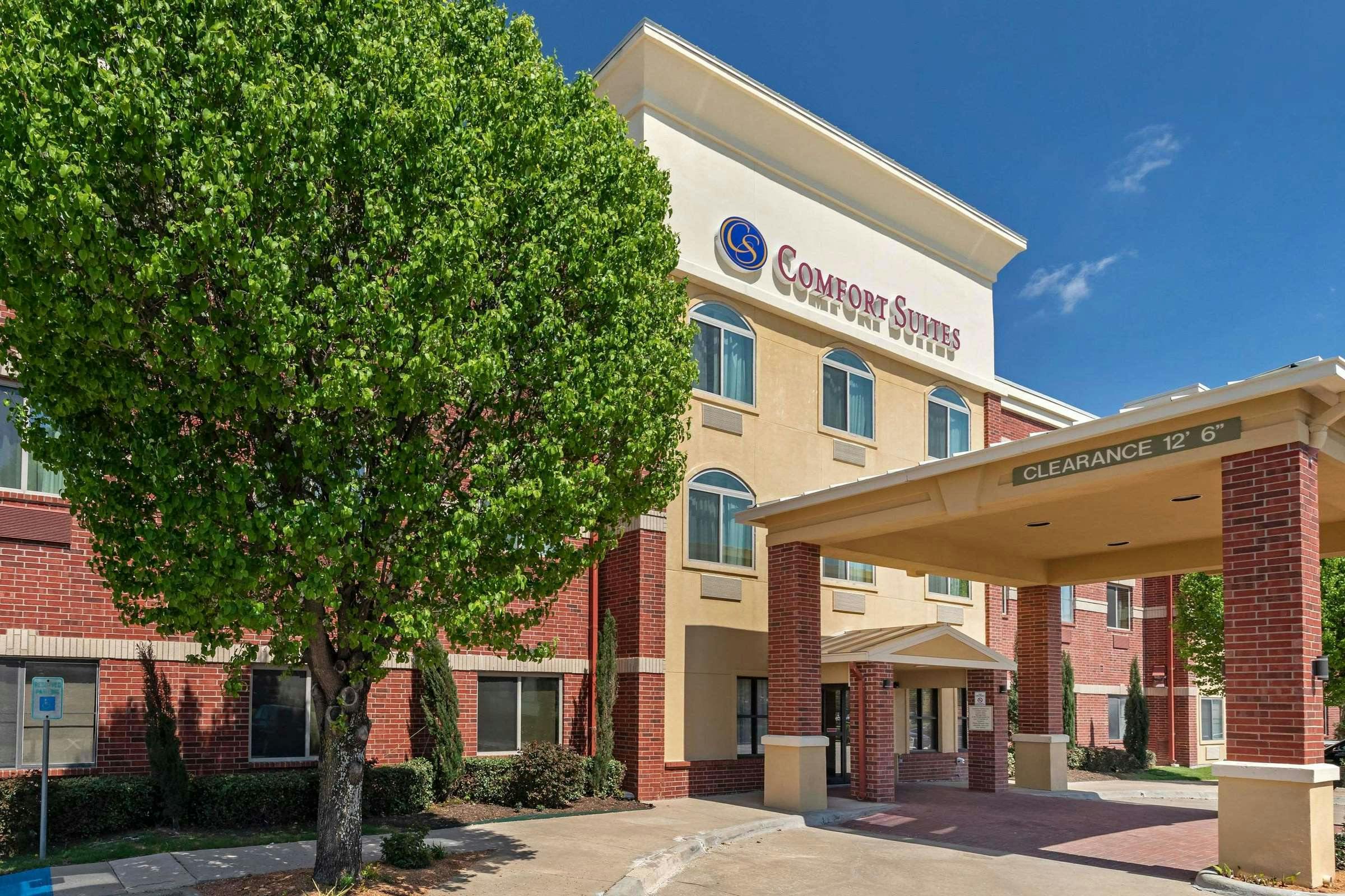 COMFORT SUITES(MCKINNEY - TEXAS)