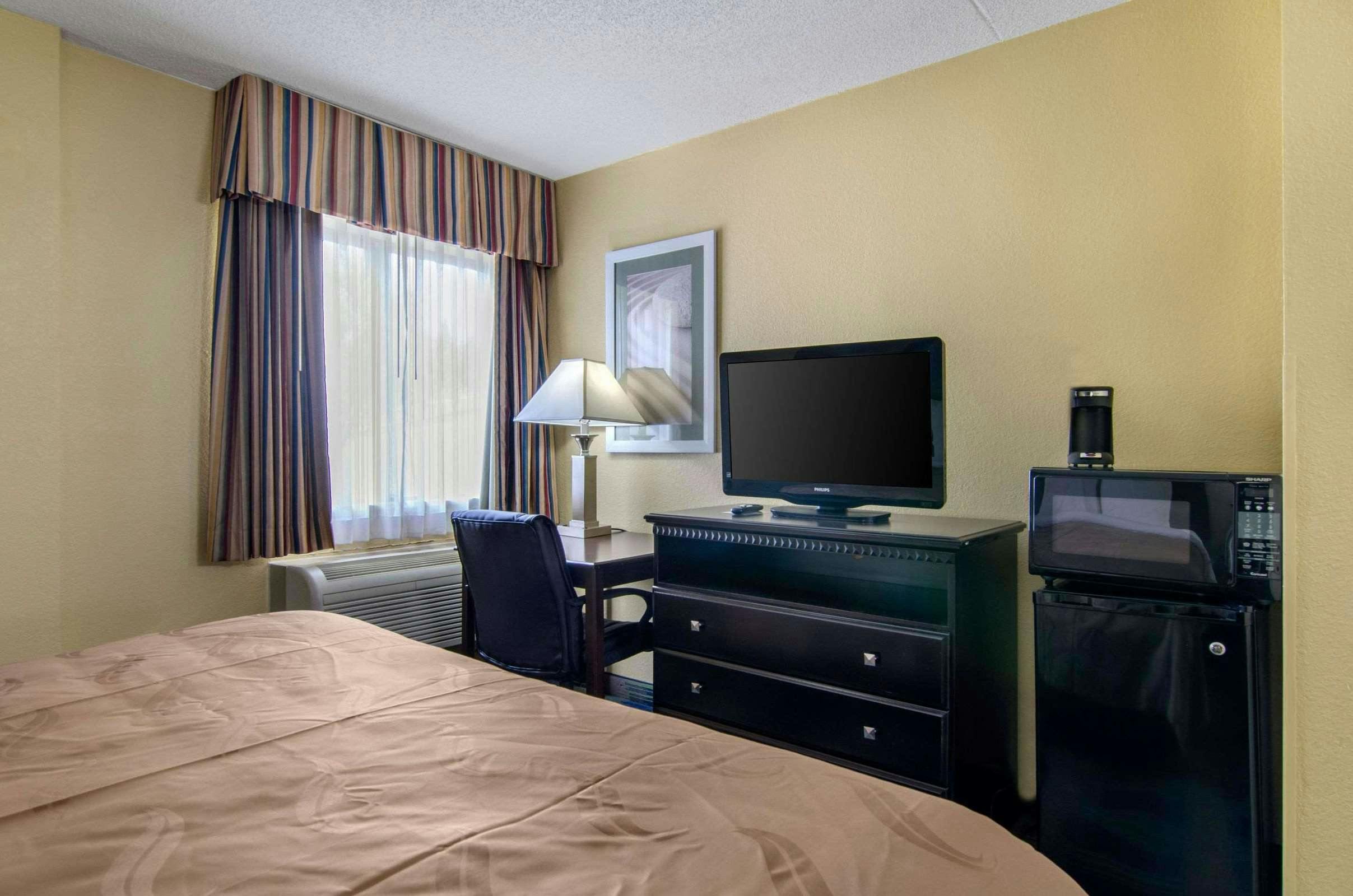 Hotel Quality Inn Merriam Kansas City photo 3