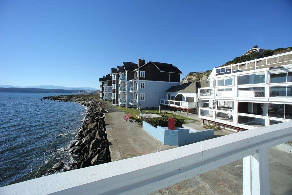 Hotel THE TIDES INN & TIDES SUITES photo 5