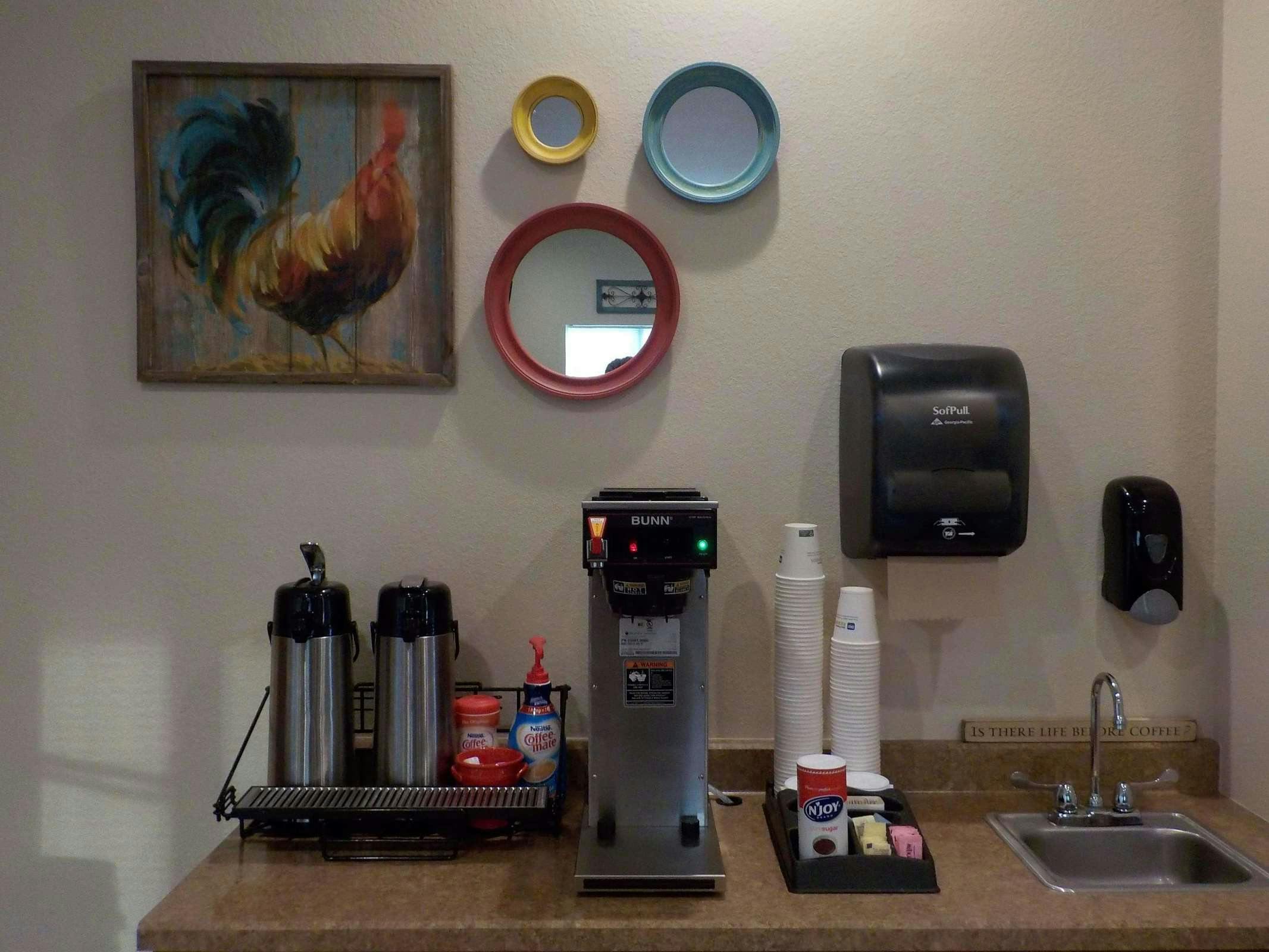 Hotel SureStay Hotel by Best Western Whittington Rend Lake photo 2