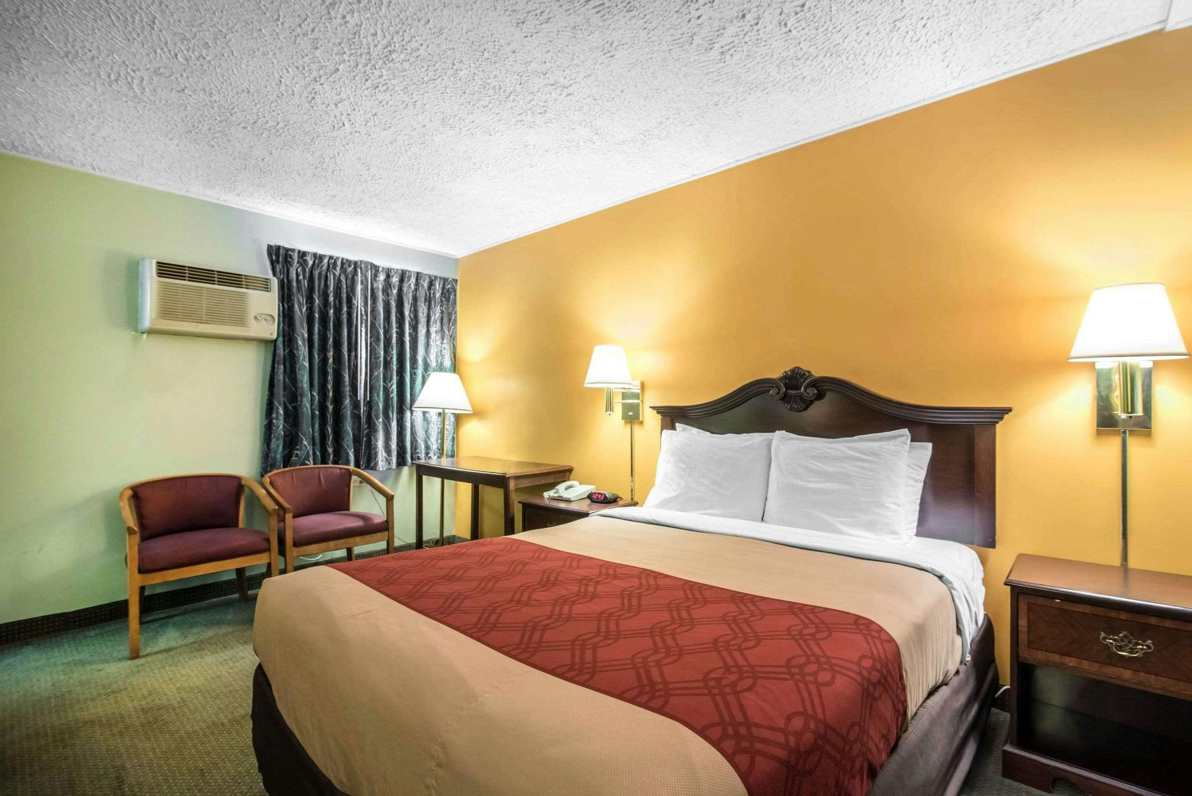 Hotel Econo Lodge Brattleboro South photo 3