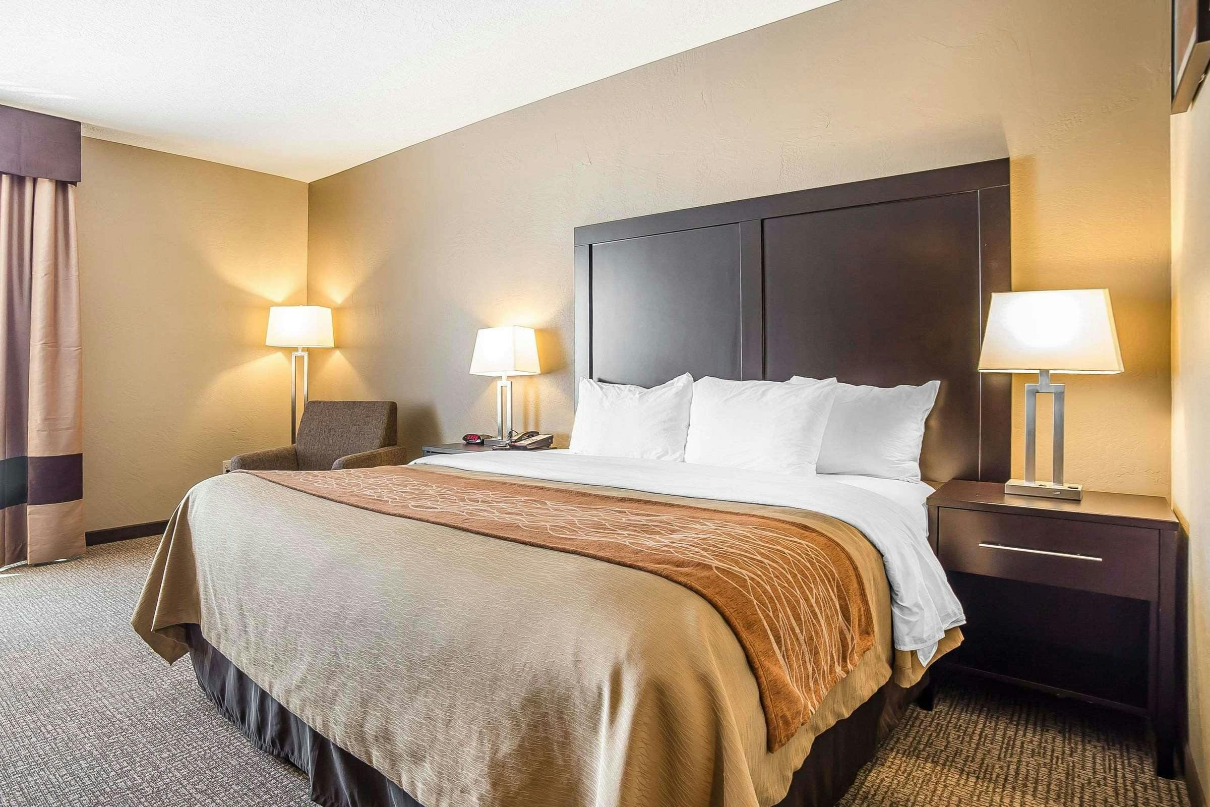 Hotel Comfort Inn & Suites Vernal - National Monument Area photo 1