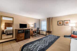 Hotel Comfort Inn Concord South End photo 2