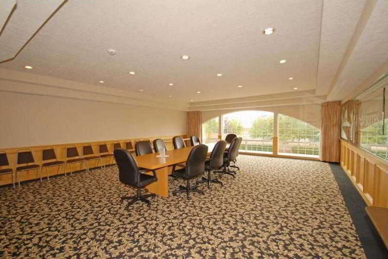 COMFORT SUITES LINN COUNTY FAIRGROUND AND EXPO