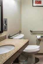 Hotel Spark by Hilton Round Rock photo 4