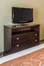 Hotel Spark by Hilton Round Rock photo 3
