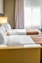 Hotel Spark by Hilton Round Rock photo 1