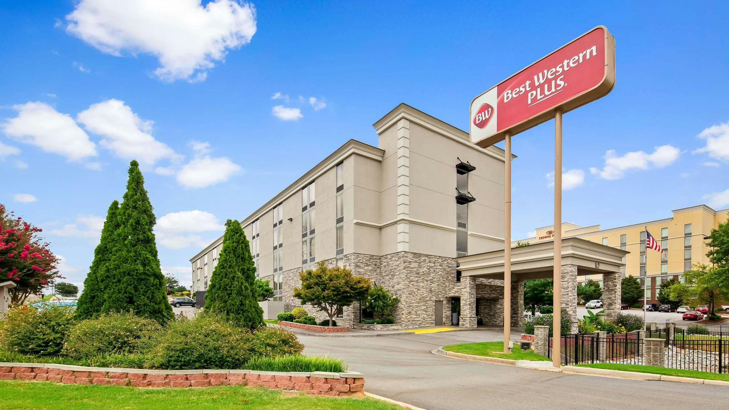Best Western Plus Greenville I-385 Inn & Suites