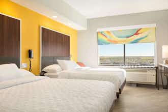 Hotel Tru by Hilton Cheyenne WY photo 5