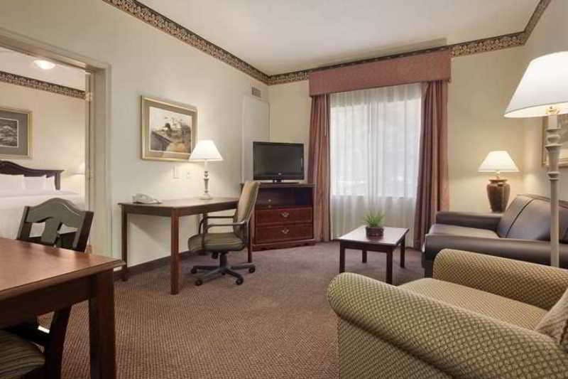 Hotel Homewood Suites by Hilton Charleston - Mt Pleasant photo 2