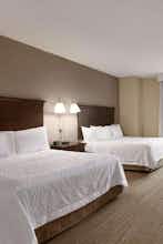 Hotel Hampton Inn & Suites Washington-Dulles International Airport photo 2