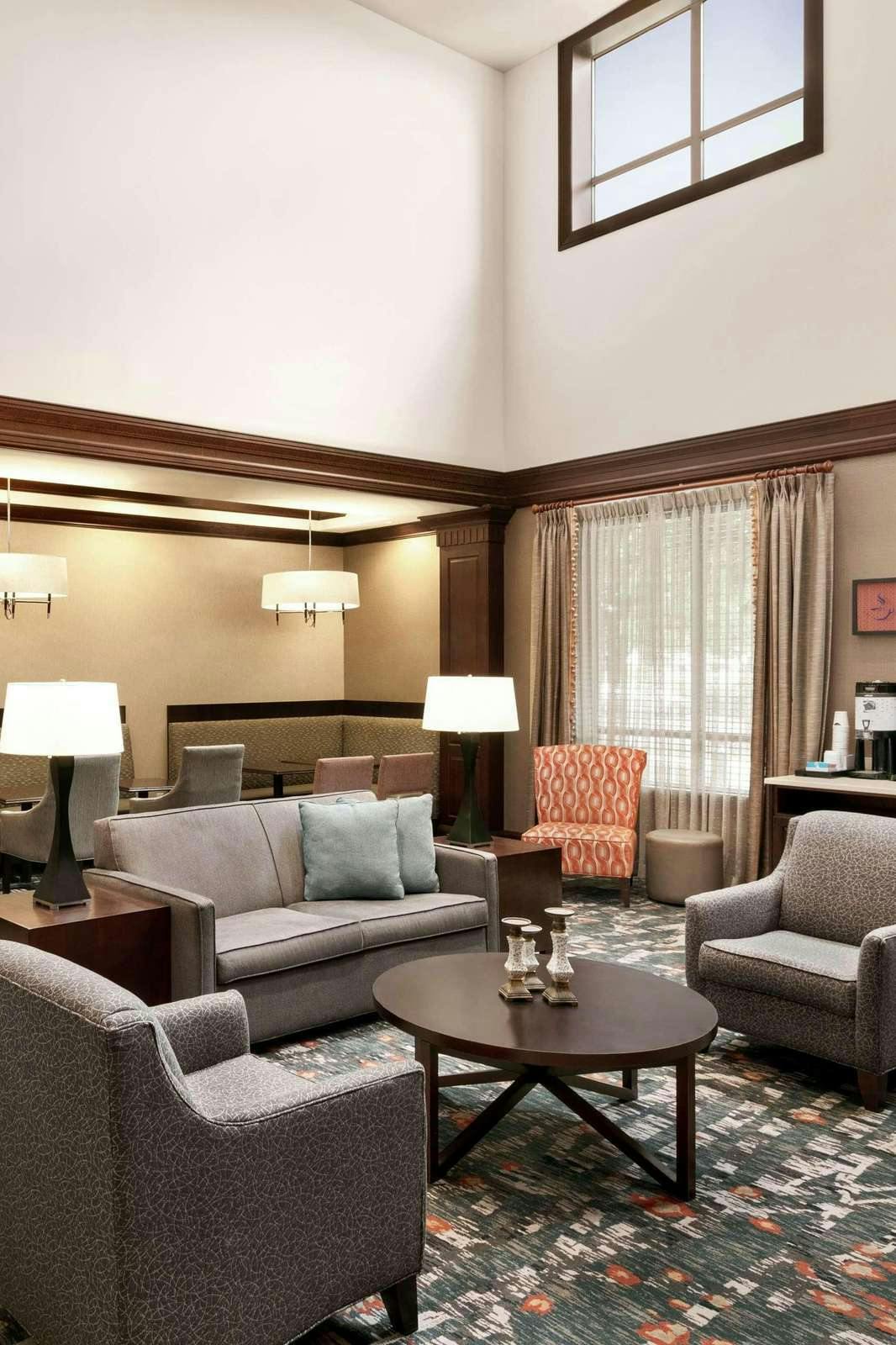 Hotel Hampton Inn & Suites Washington-Dulles International Airport photo 4