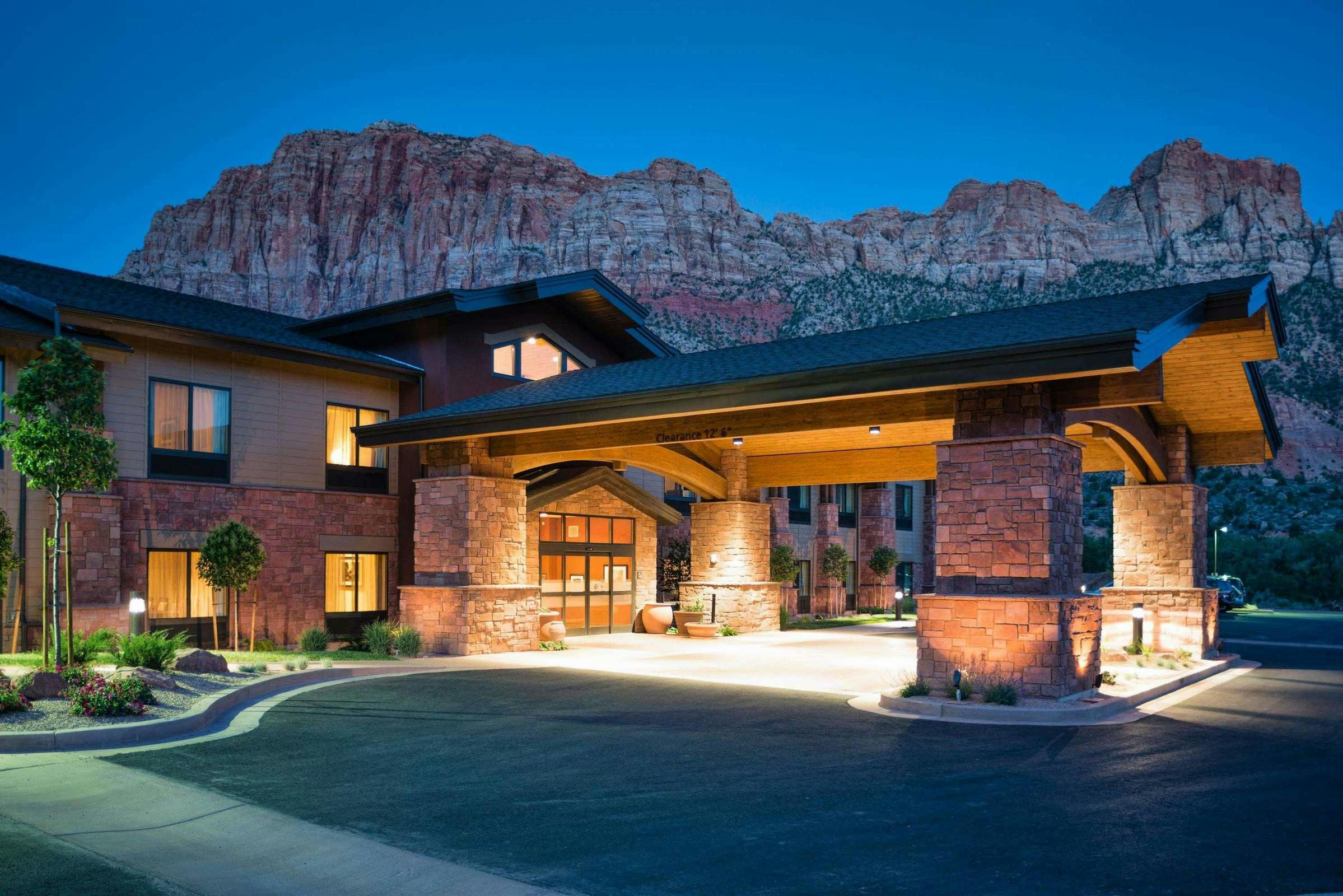 Hampton Inn And Suites Springdale-Zion National Park