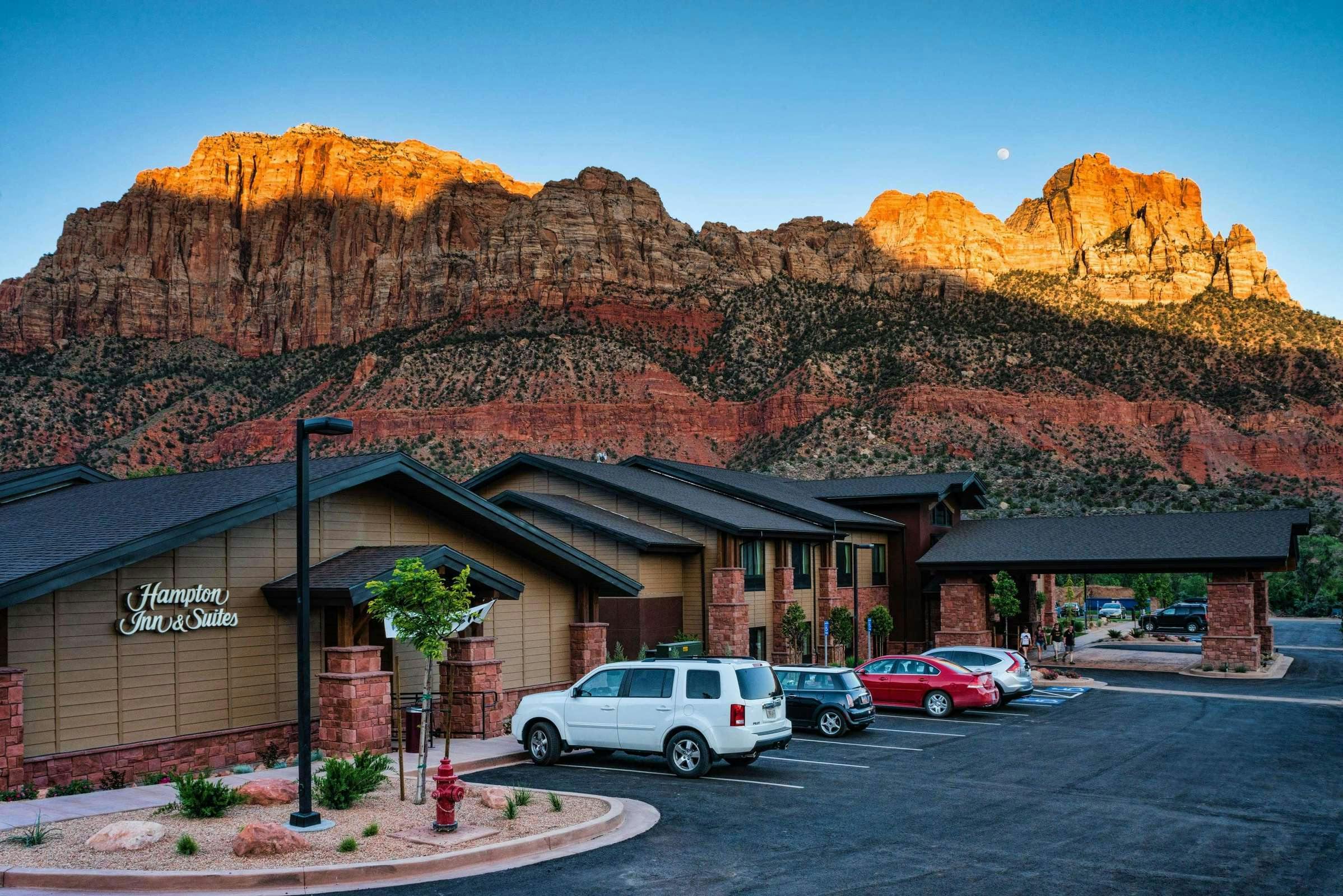 Hotel Hampton Inn And Suites Springdale-Zion National Park photo 2