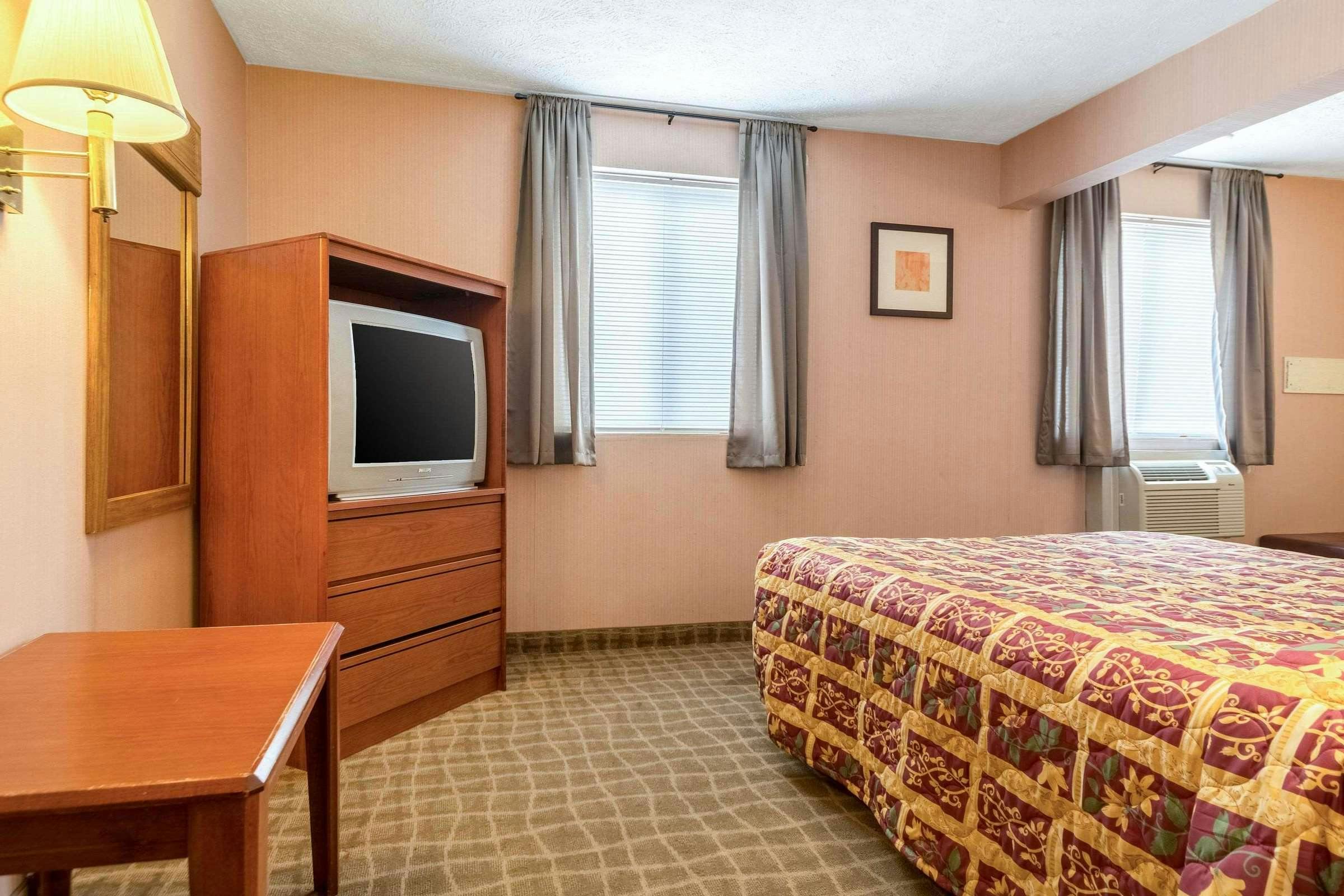 Hotel Rodeway Inn photo 5