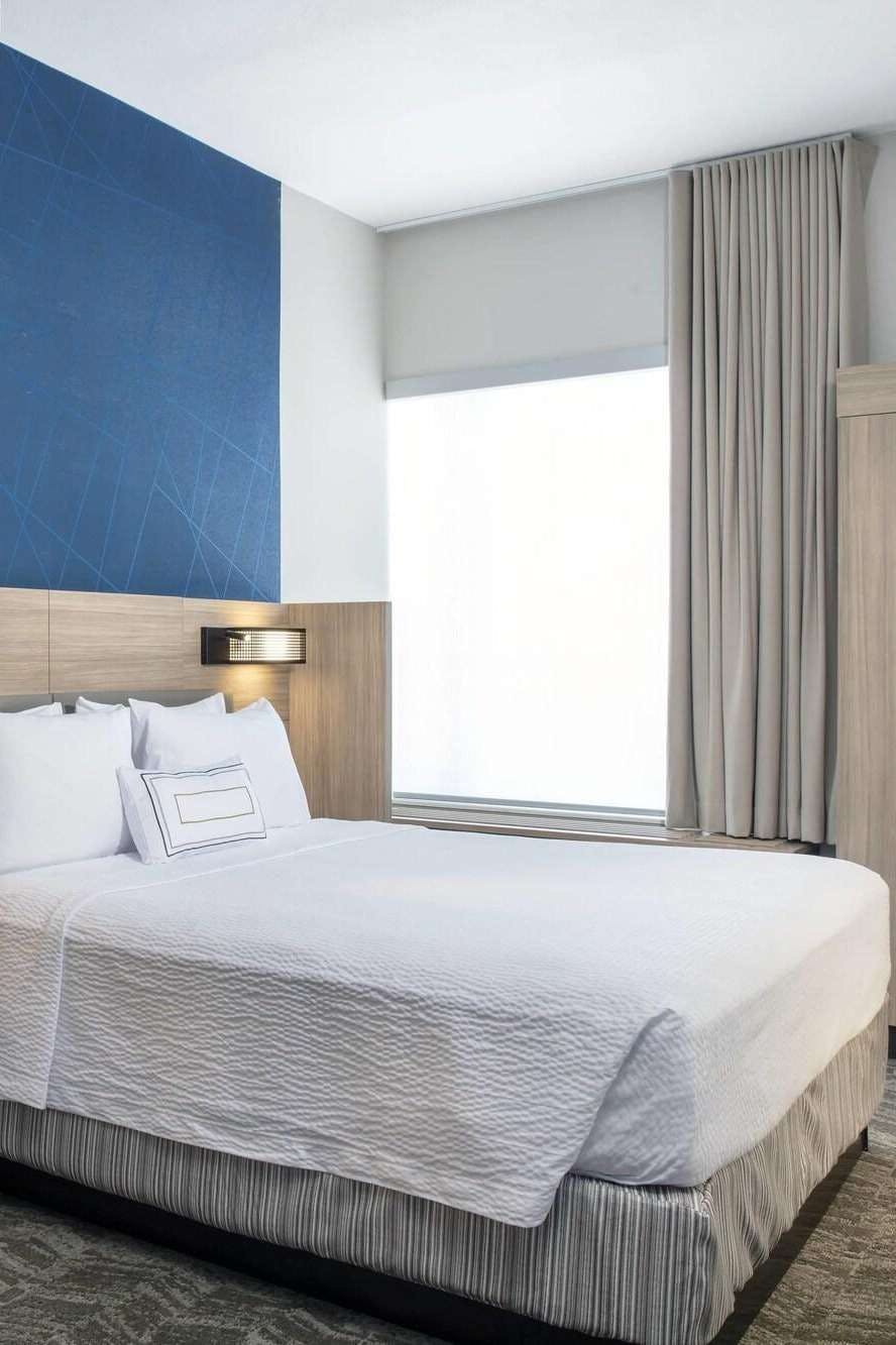 Hotel SpringHill Suites by Marriott Miami Doral photo 1