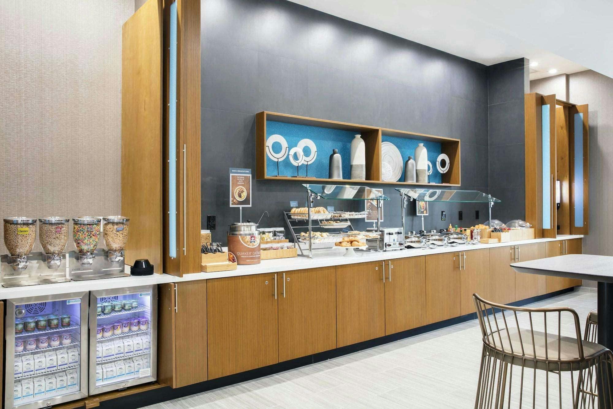 Hotel SpringHill Suites by Marriott Miami Doral photo 5