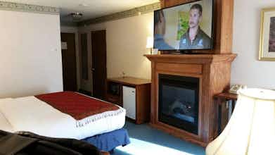 Hotel Fireside Inn & Suites - Belfast photo 1