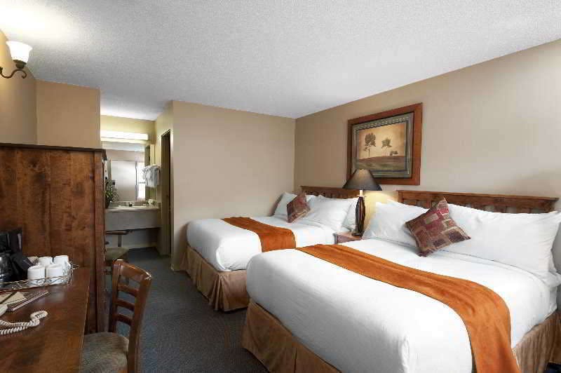 Hotel Maligne Lodge photo 2