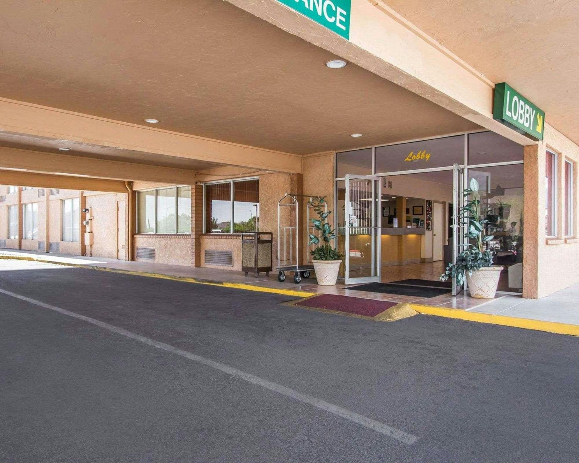 Hotel Quality Inn near Ft Huachuca photo 2