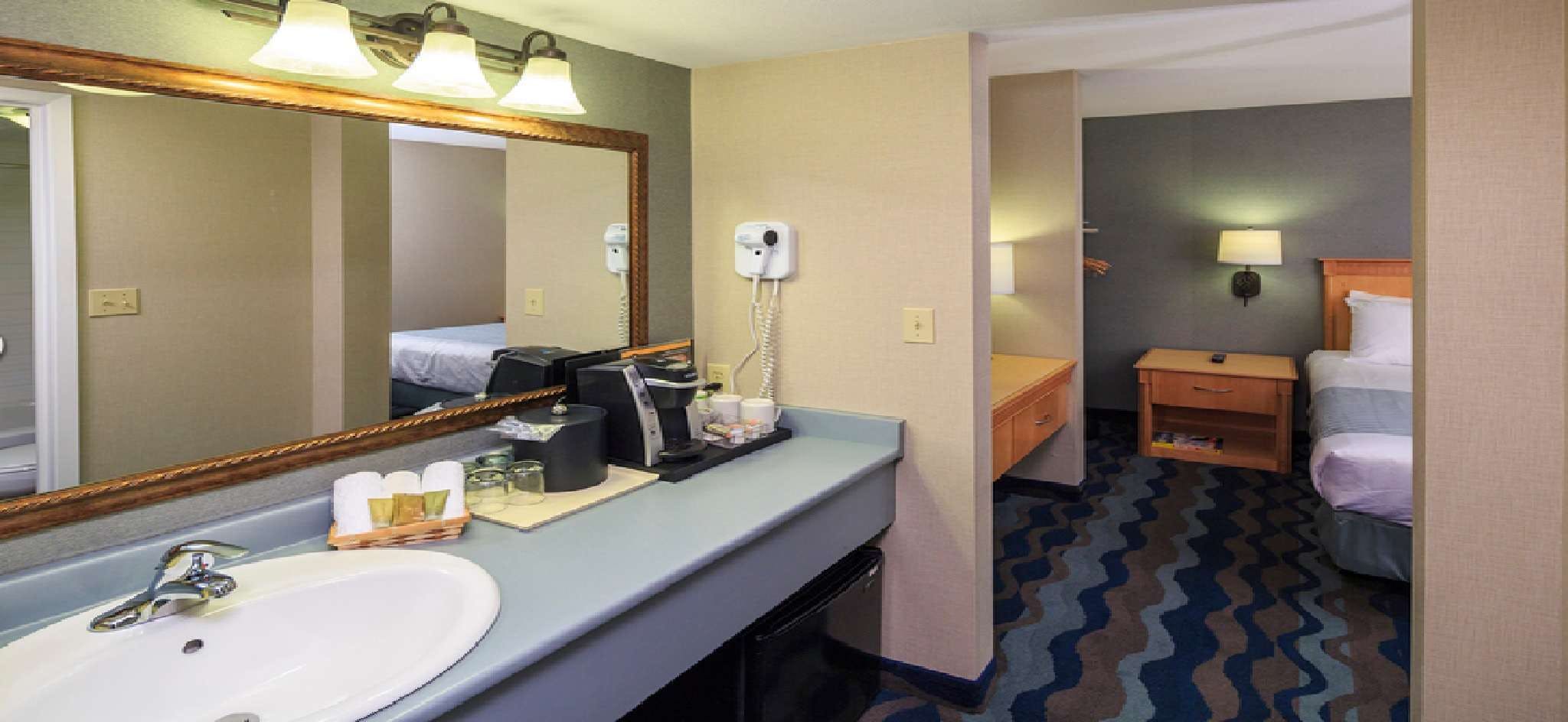 Hotel ACCENT INNS VANCOUVER AIRPORT photo 2