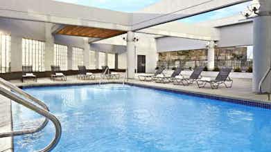 Hotel Sheraton Vancouver Guildford Hotel photo 3