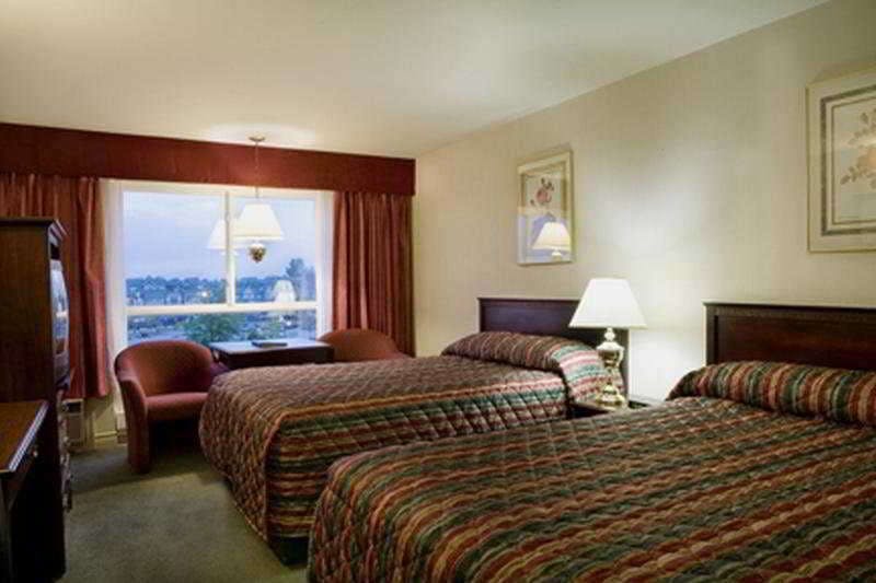 Hotel Sandman Hotel Langley photo 2