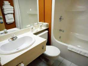 Hotel Chateau Repotel Duplessis photo 4