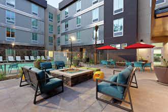 Hotel Home2 Suites by Hilton Temecula, CA photo 2