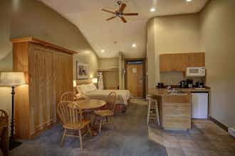 Hotel Tigh-Na-Mara Seaside Spa Resort photo 3