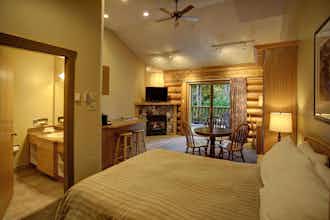 Hotel Tigh-Na-Mara Seaside Spa Resort photo 5