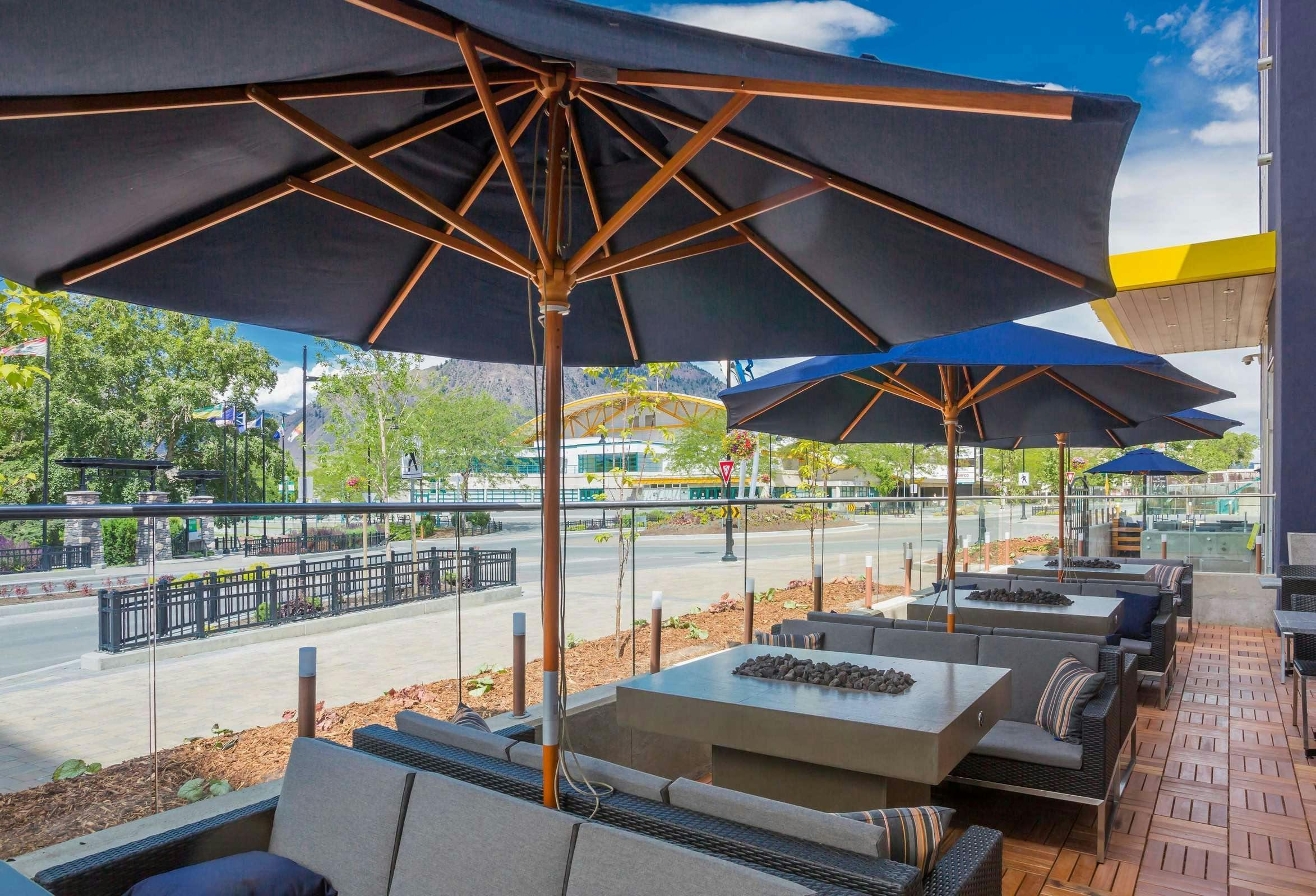 Hotel Sandman Signature Kamloops Hotel photo 5