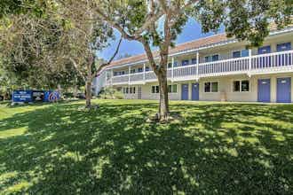 Hotel Motel6 Carpinteria CA Santa Barbara South photo 4