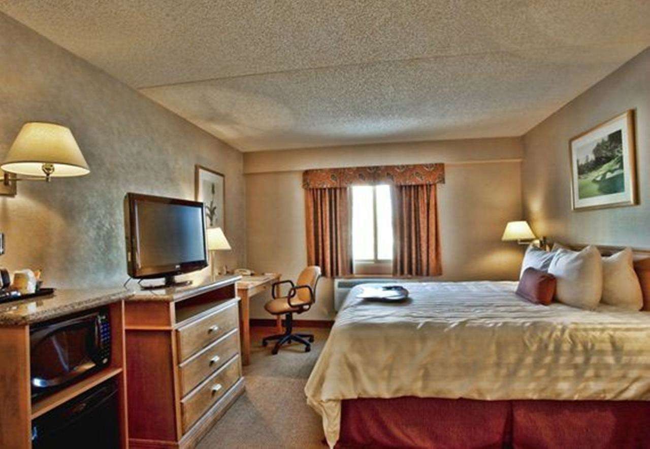 Hotel Humphry Inn & Suites photo 1