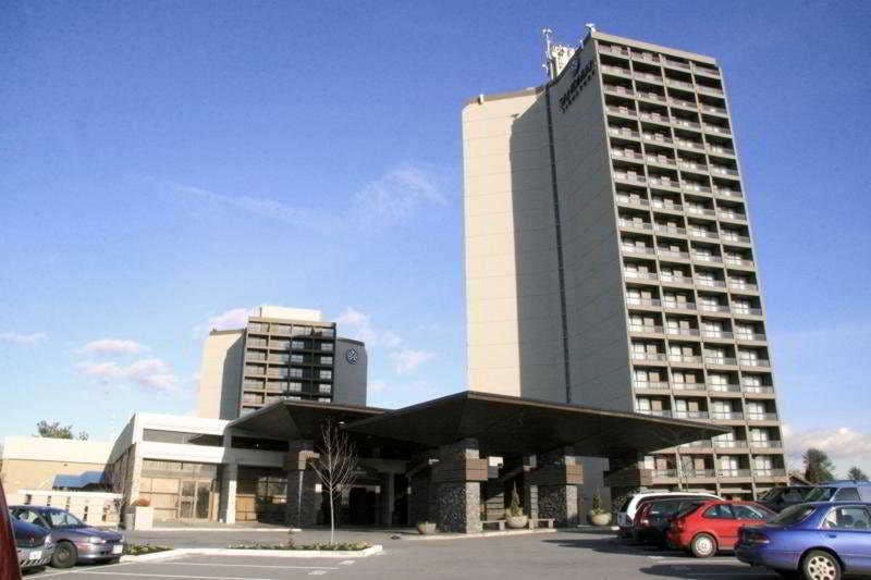 Sandman Signature Vancouver Airport Hotel