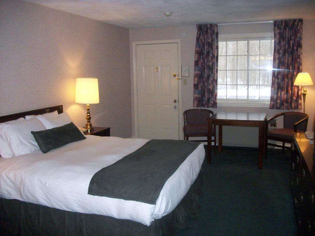 Hotel Park View Inn - Salem photo 2