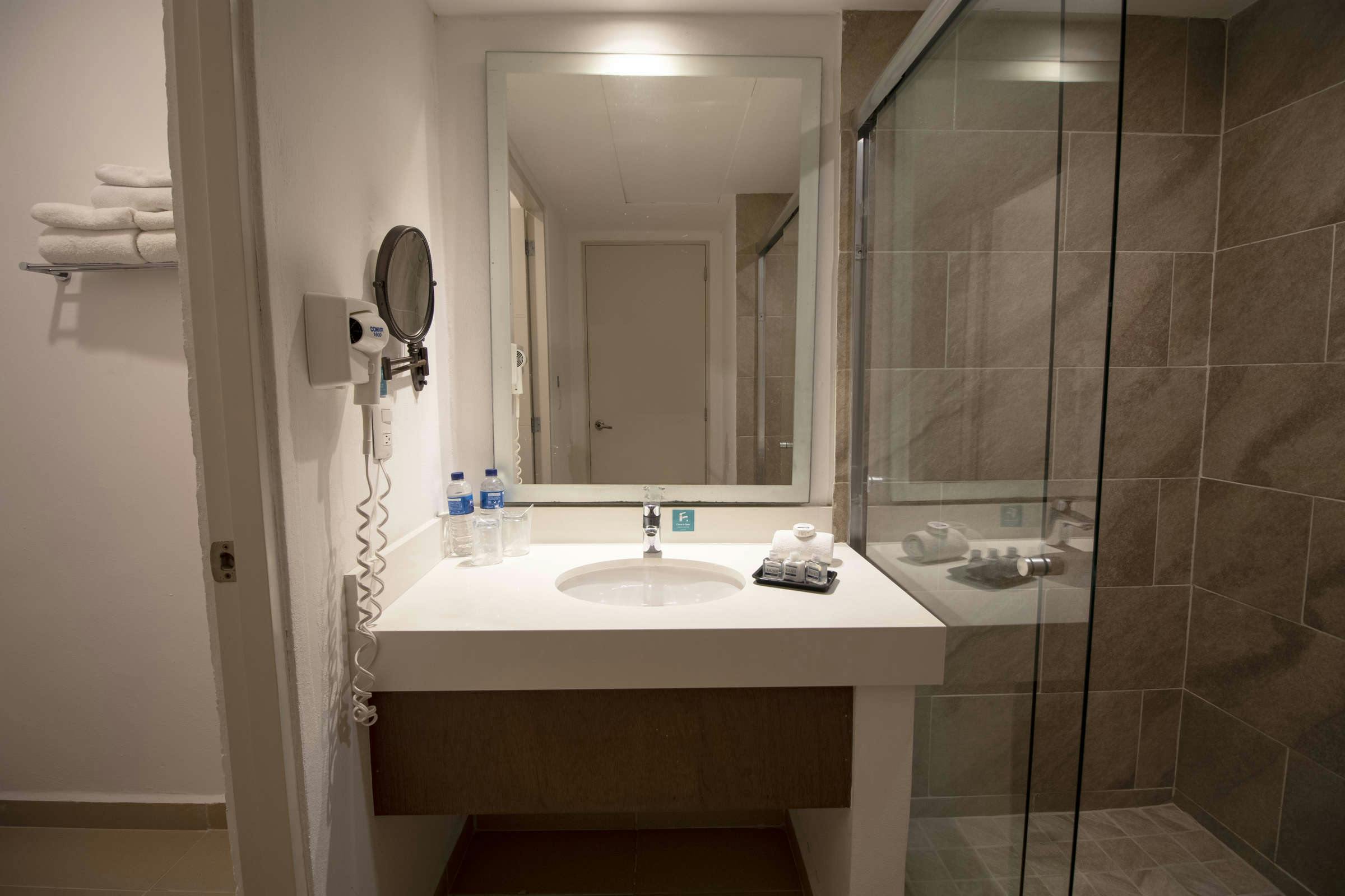 Hotel Pacific Palace Beach Tower Hotel photo 5