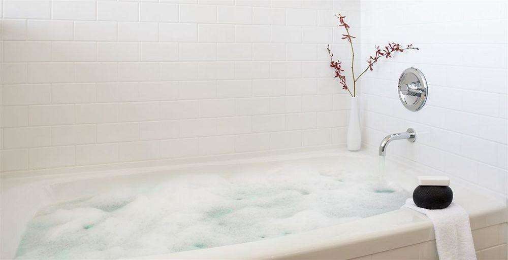 Hotel The Oswego Hotel photo 1